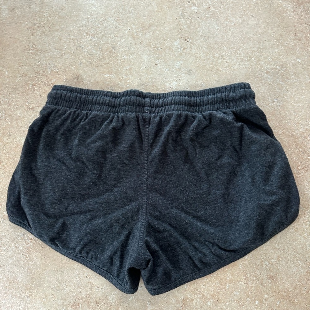 Colossem Lounge Shorts Women’s M Gray Soft Pullon Shorts with Pockets Loungewear - Picture 2 of 6